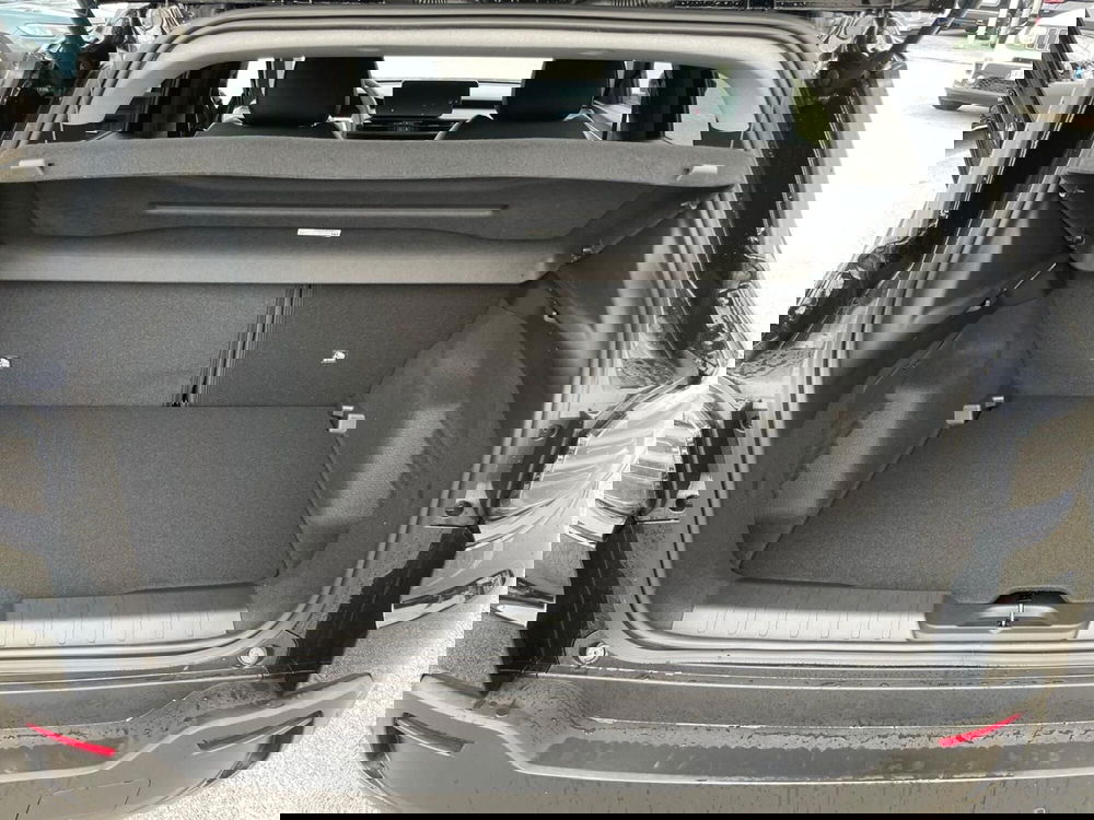 Jeep Avenger nuova a Ancona (18)