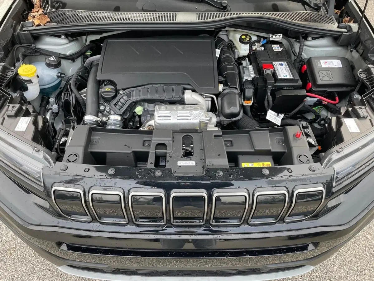 Jeep Avenger nuova a Ancona (19)