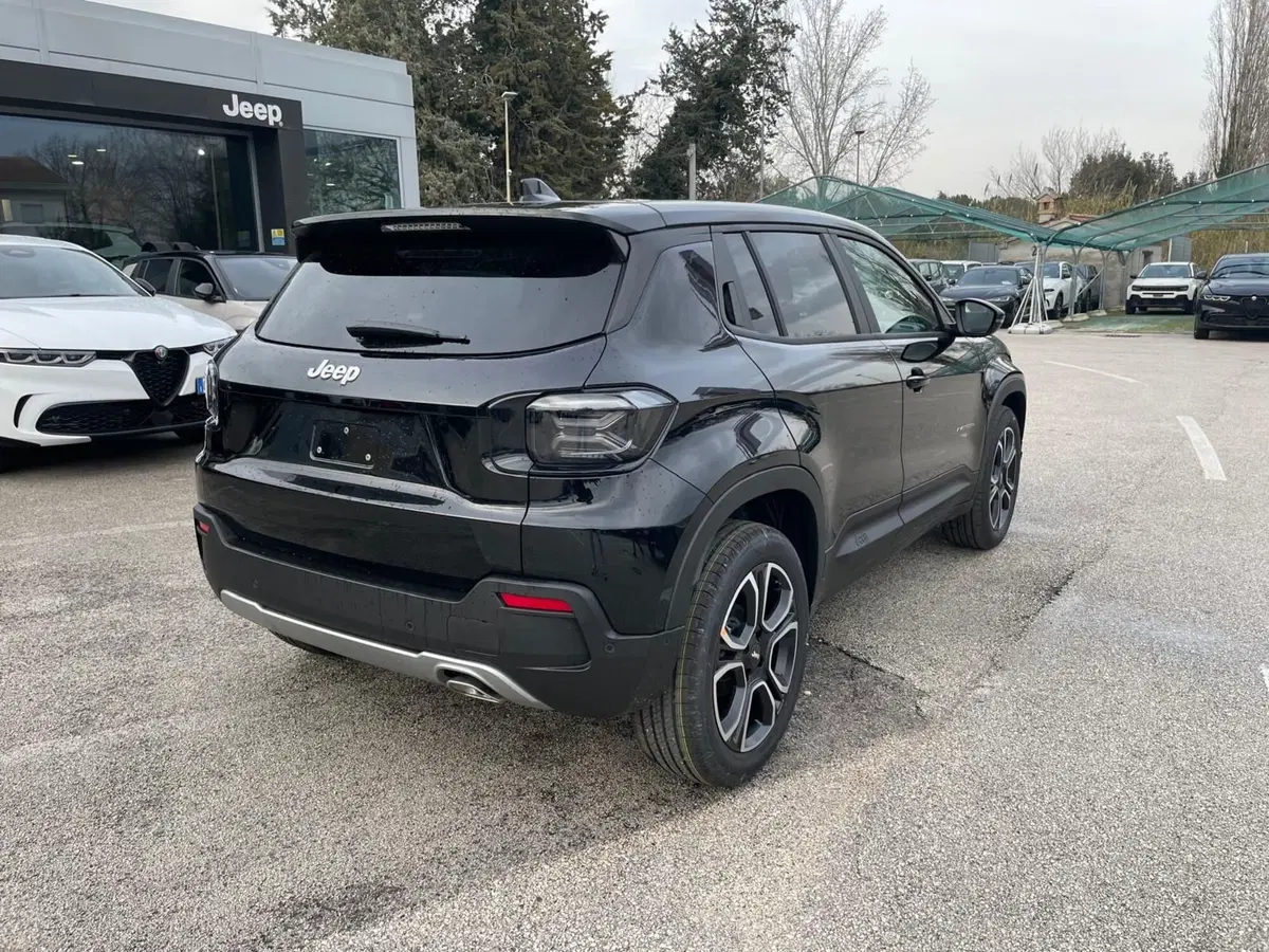 Jeep Avenger nuova a Ancona (5)