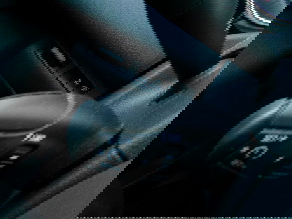 Peugeot 5008 usata a Venezia (16)