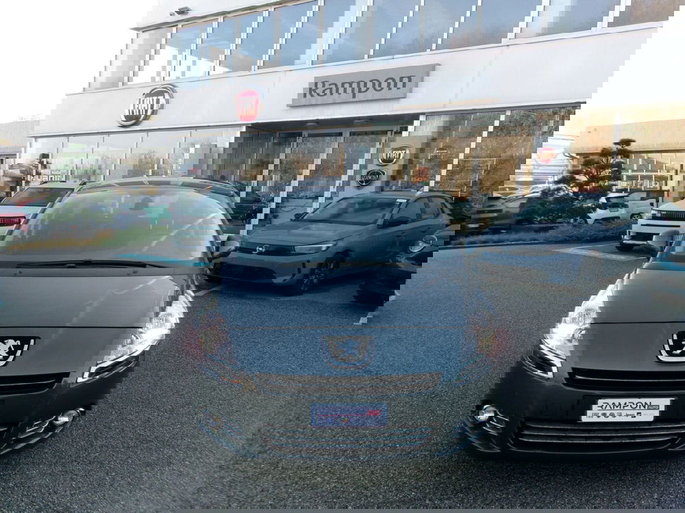 Peugeot 5008 usata a Venezia (7)