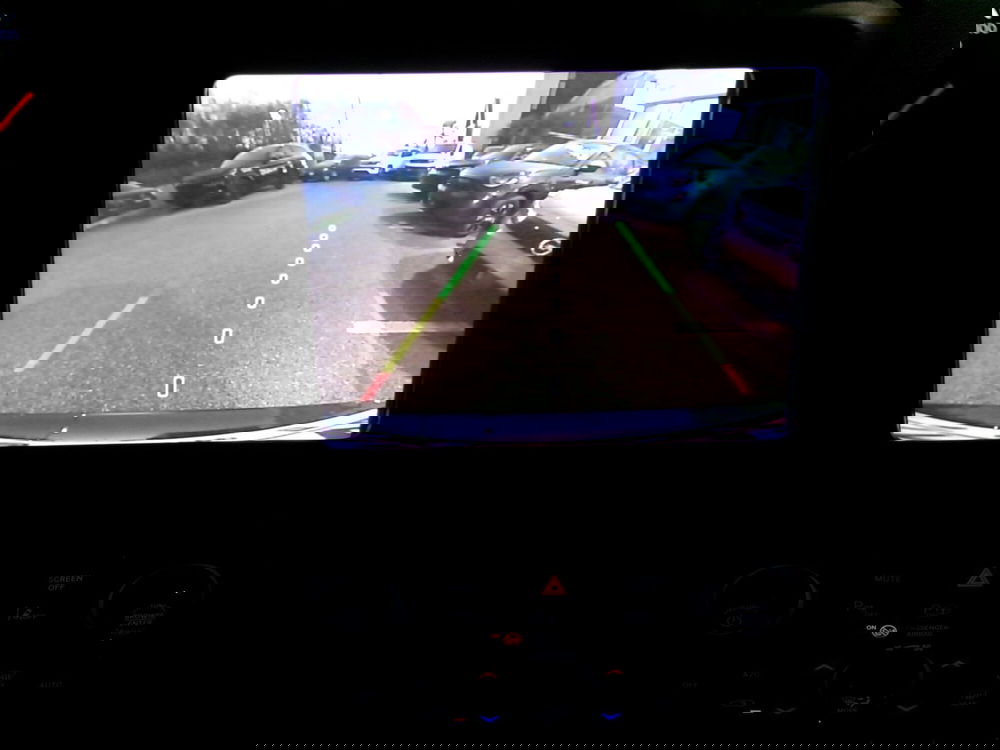 Jeep Renegade usata a Venezia (15)