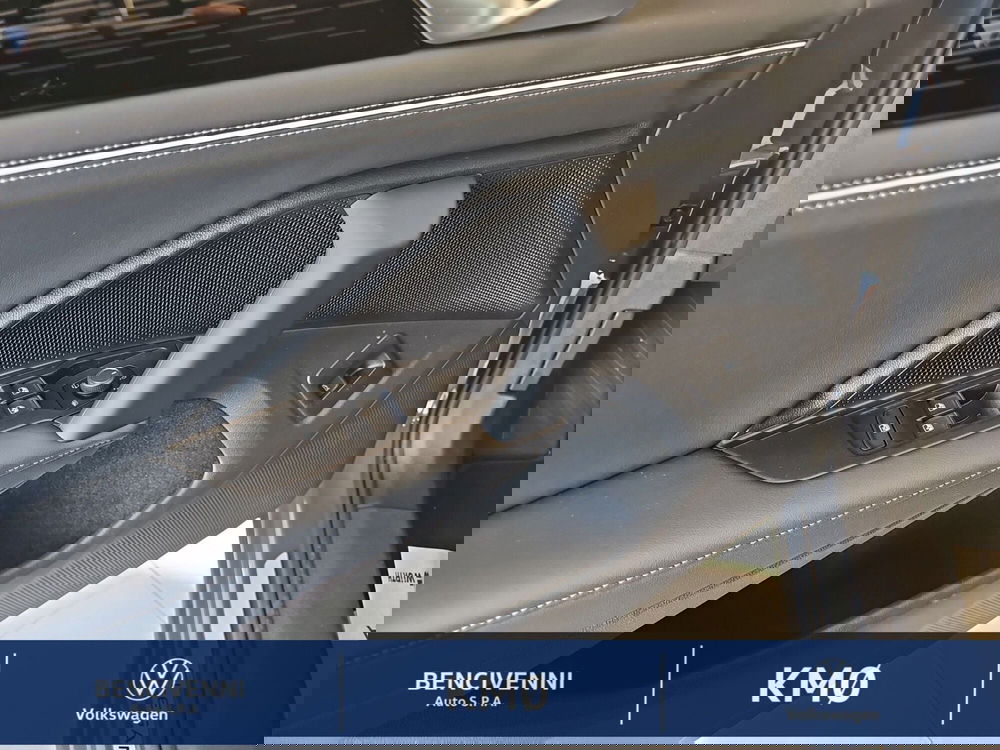 Volkswagen Tayron nuova a Catanzaro (15)