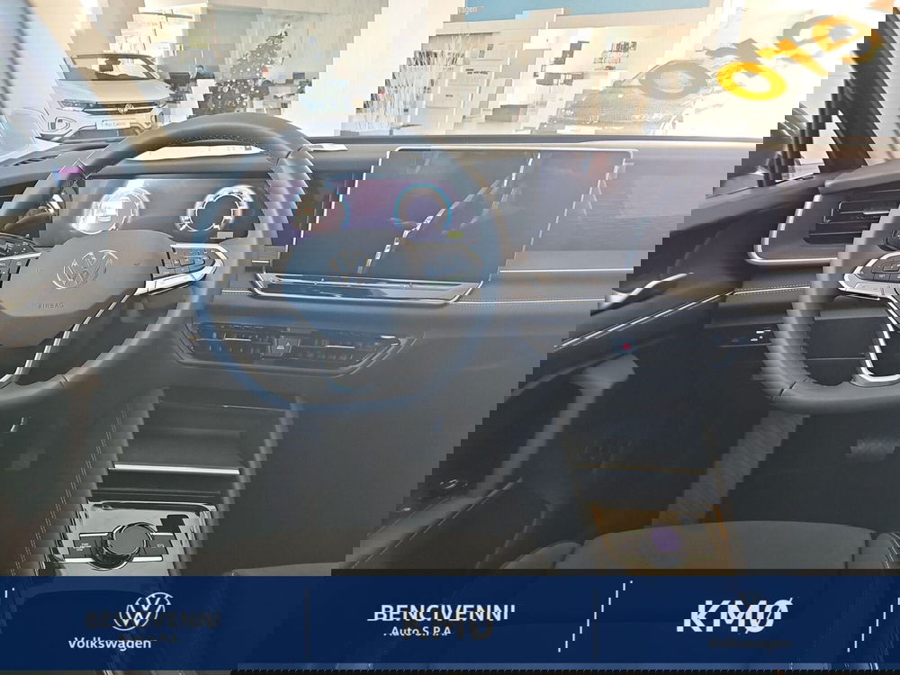 Volkswagen Tayron nuova a Catanzaro (19)