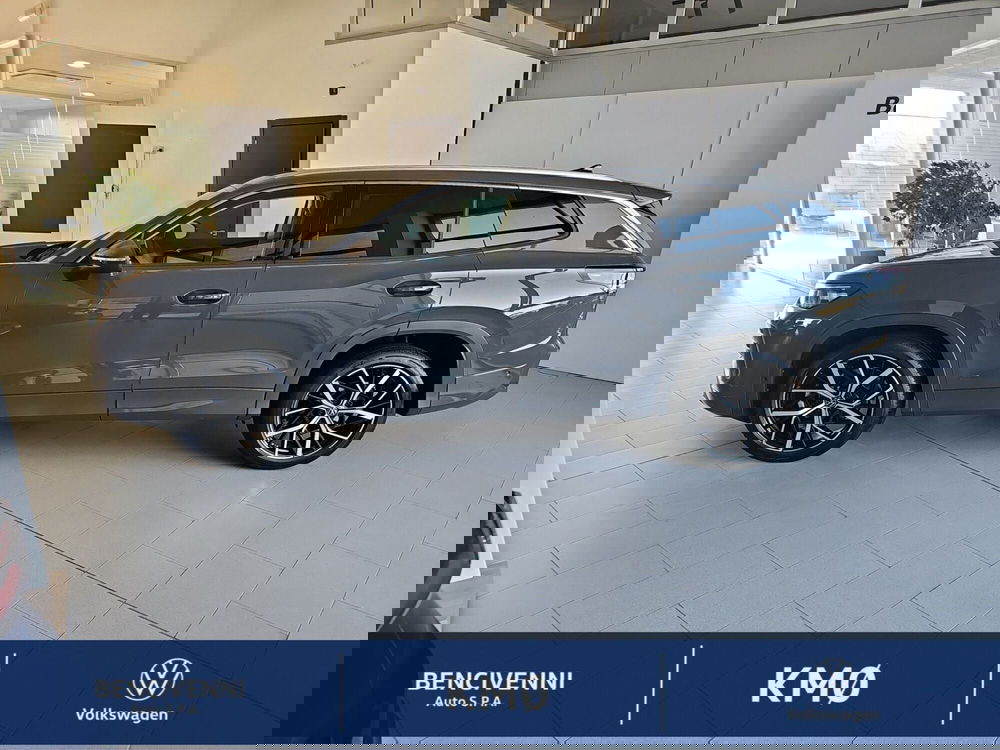 Volkswagen Tayron nuova a Catanzaro (2)