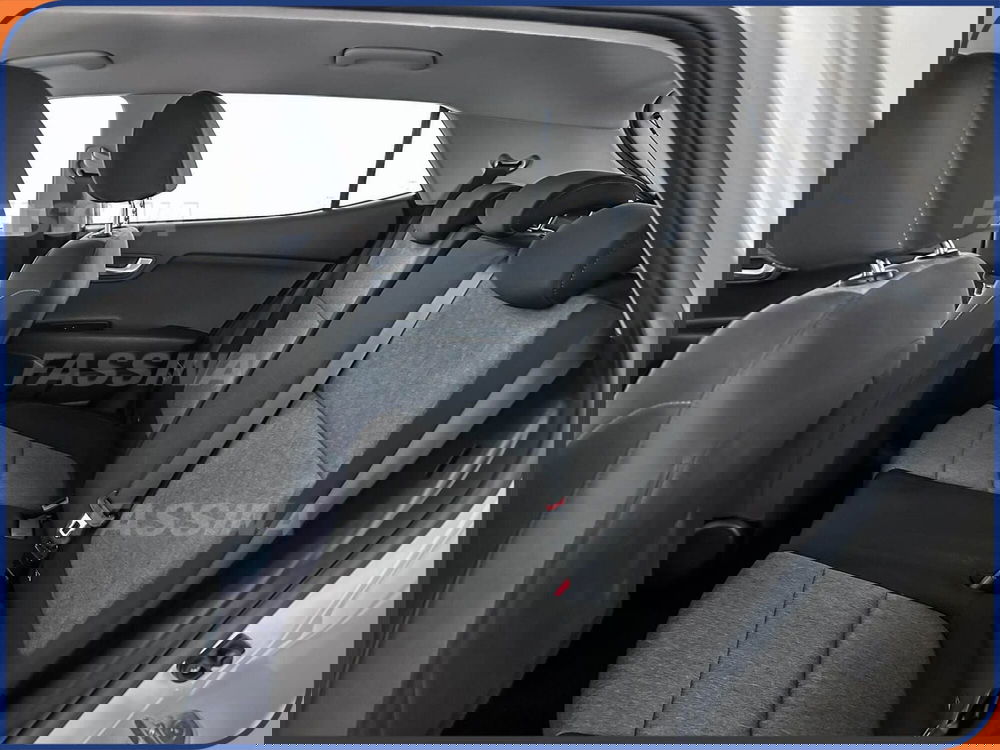 Kia Stonic usata a Milano (10)