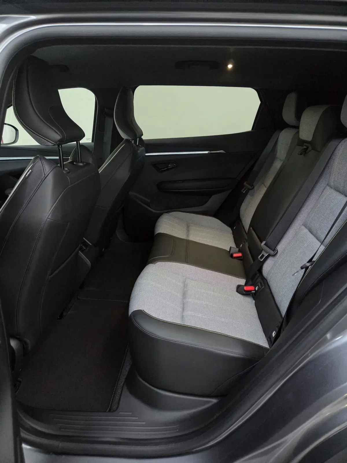Renault Scenic E-Tech Electric nuova a Verona (12)
