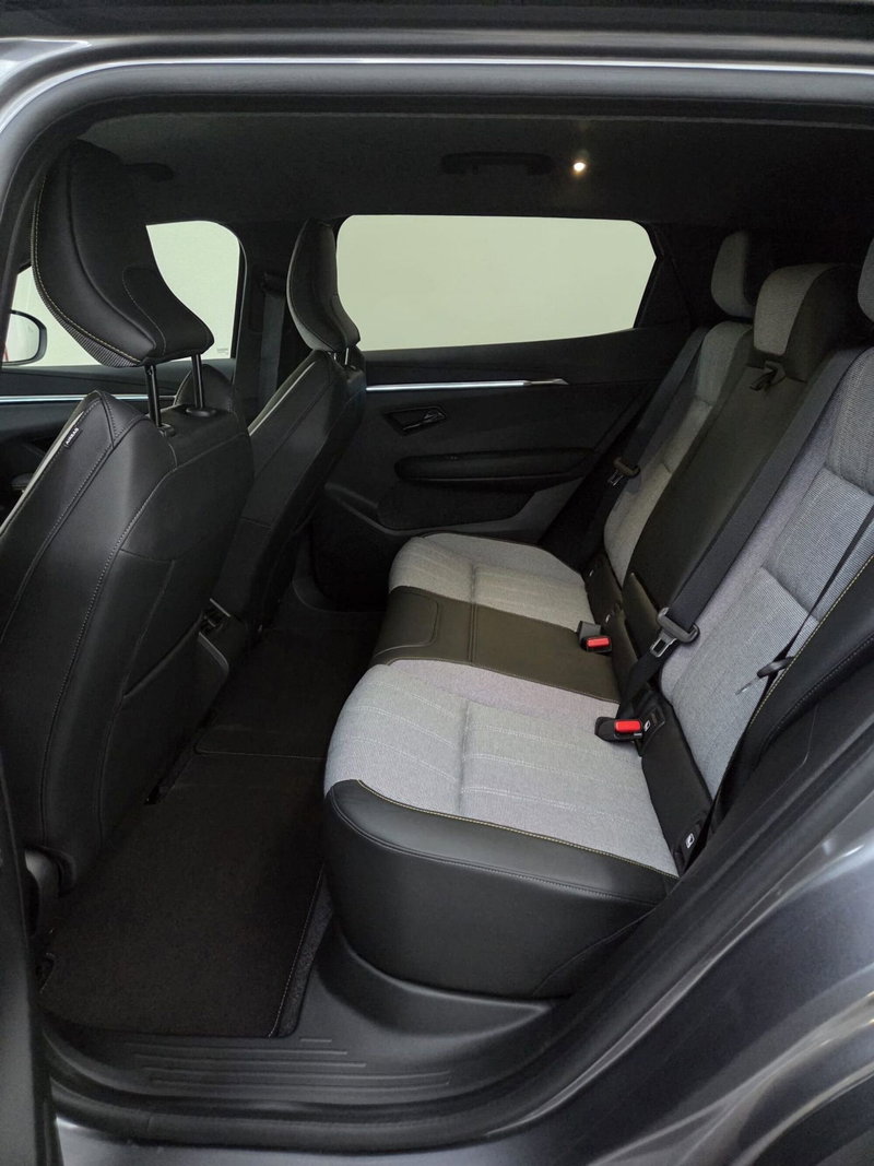 Renault Scenic E-Tech Electric nuova a Verona (12)