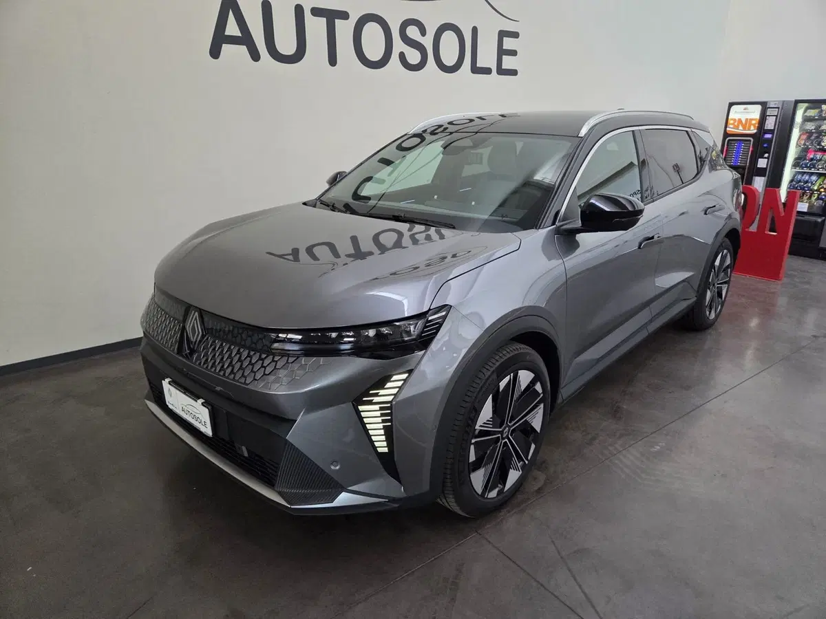 Renault Scenic E-Tech Electric nuova a Verona (2)