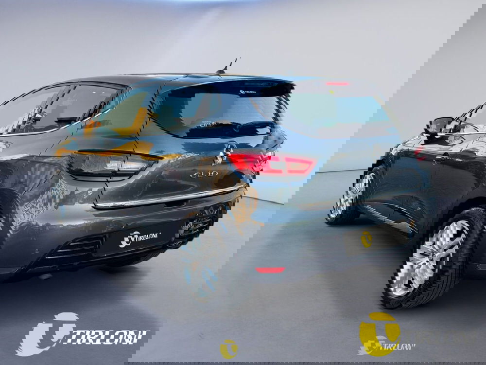 Renault Clio usata a Milano (2)