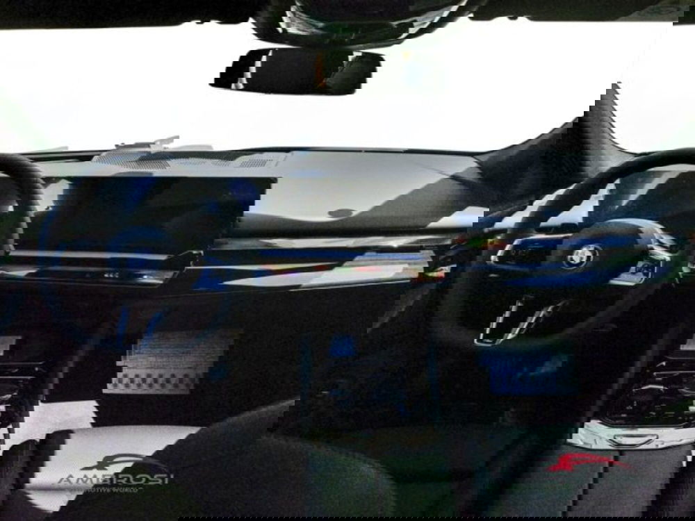 BMW i5 Touring nuova a Perugia (14)