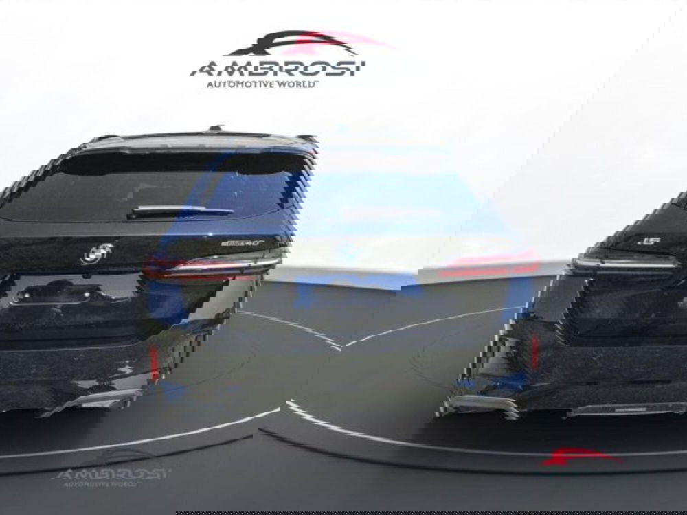 BMW i5 Touring nuova a Perugia (8)