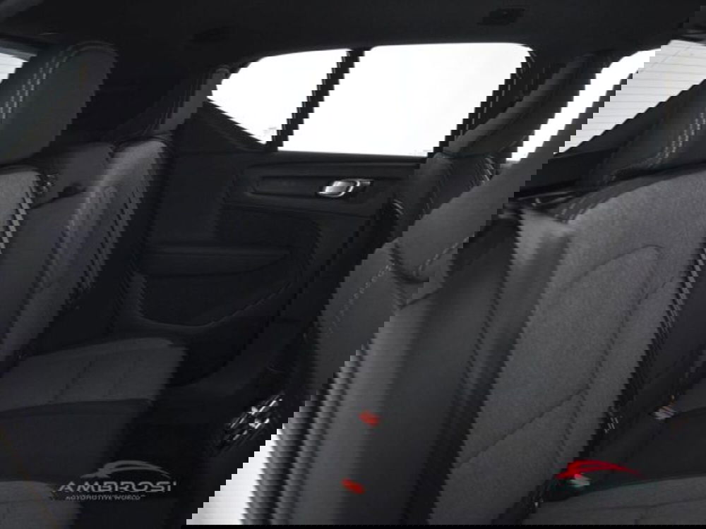 Volvo XC40 usata a Perugia (11)