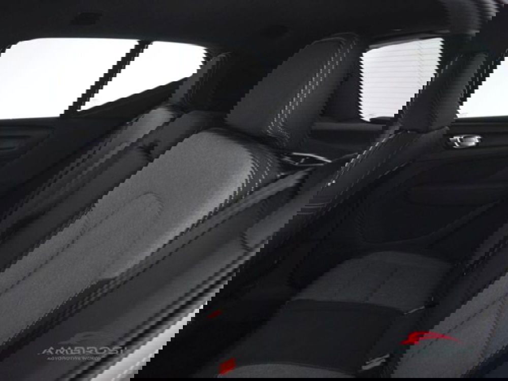 Volvo XC40 usata a Perugia (10)