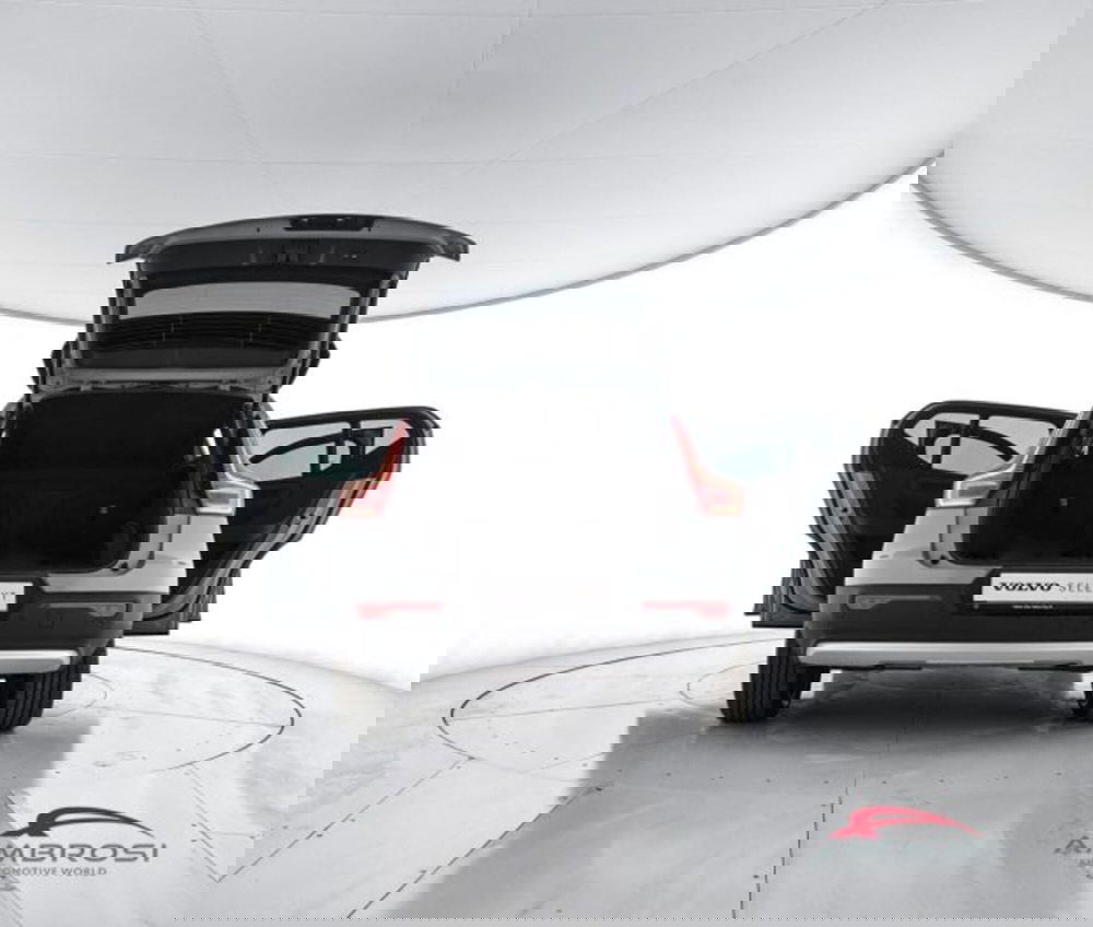 Volvo XC40 usata a Perugia (7)