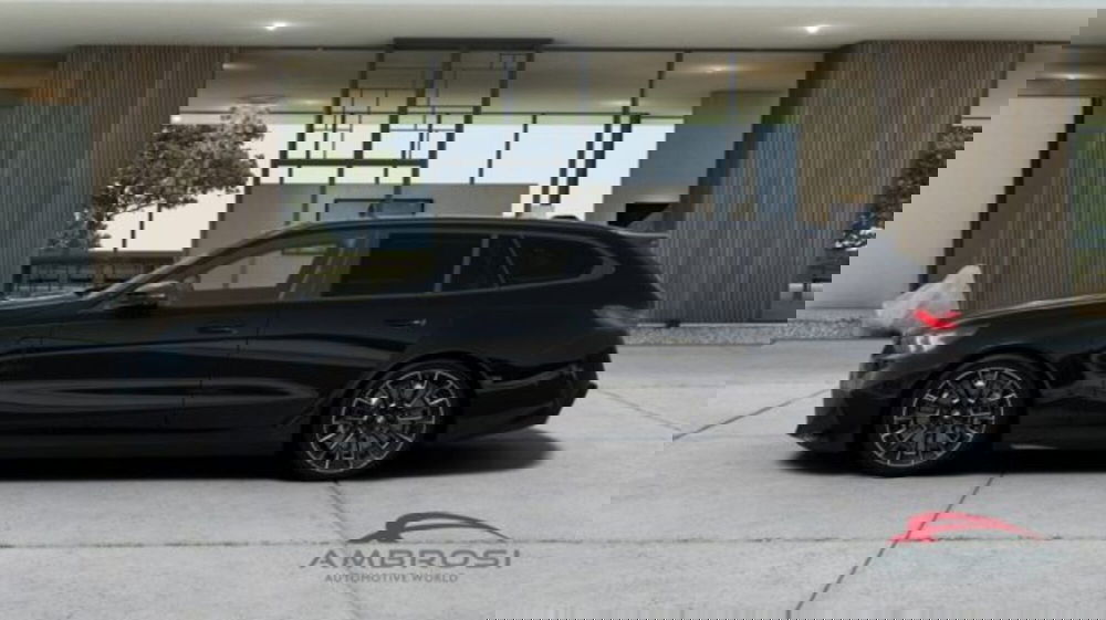 BMW Serie 5 Touring nuova a Perugia (3)