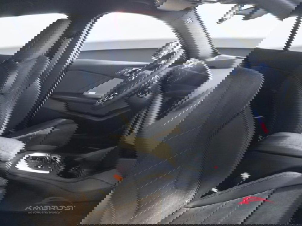 BMW Serie 1 nuova a Perugia (11)