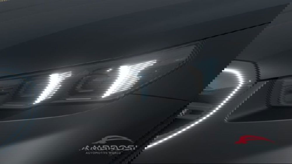 BMW Serie 5 Touring nuova a Perugia (6)