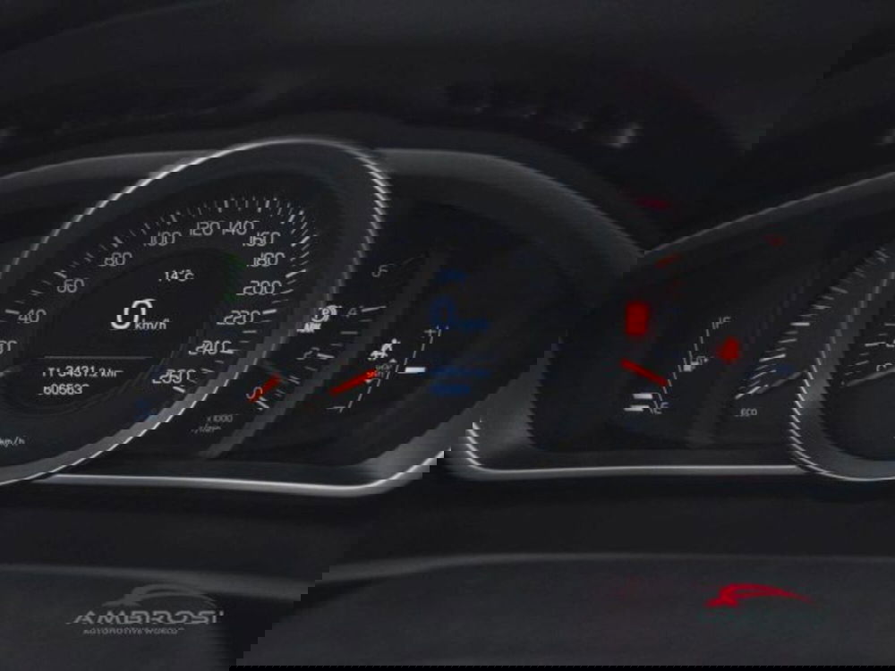 Volvo V40 Cross Country usata a Perugia (13)