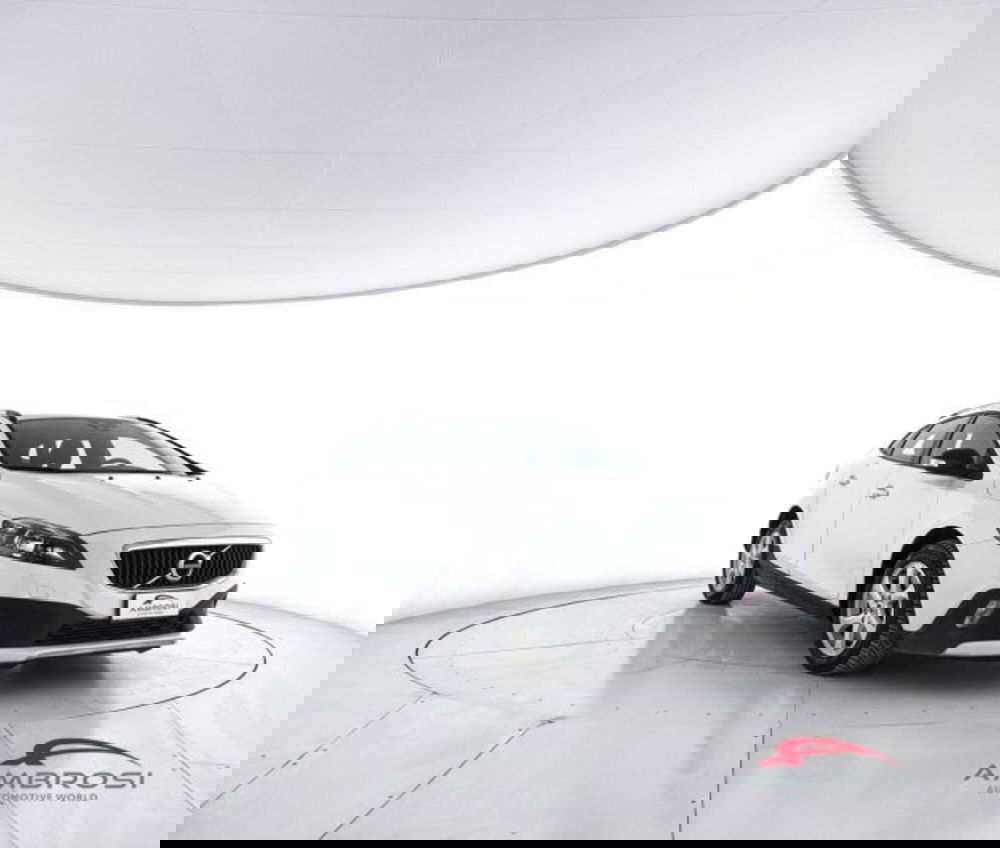 Volvo V40 Cross Country usata a Perugia (2)