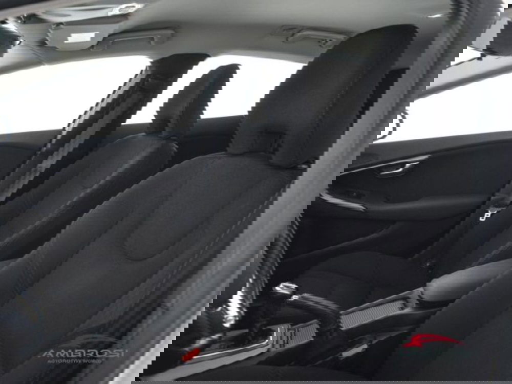 Volvo V40 Cross Country usata a Perugia (9)