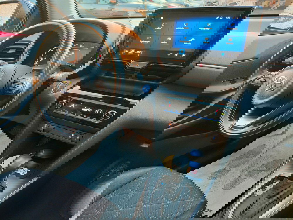 Toyota Yaris Cross usata a Torino (20)