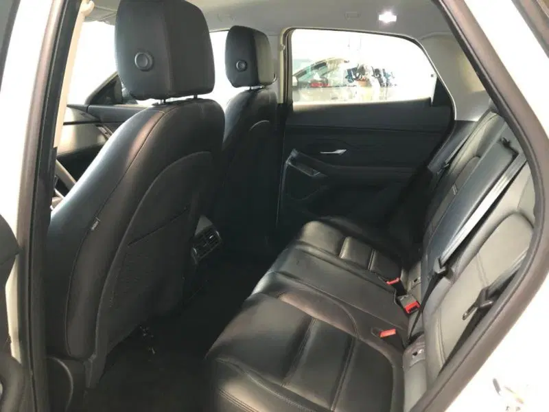 Jaguar E-Pace usata a Venezia (10)