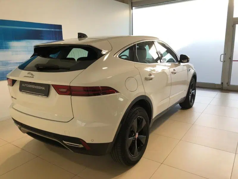 Jaguar E-Pace usata a Venezia (11)