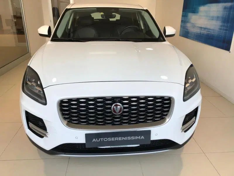 Jaguar E-Pace usata a Venezia (2)