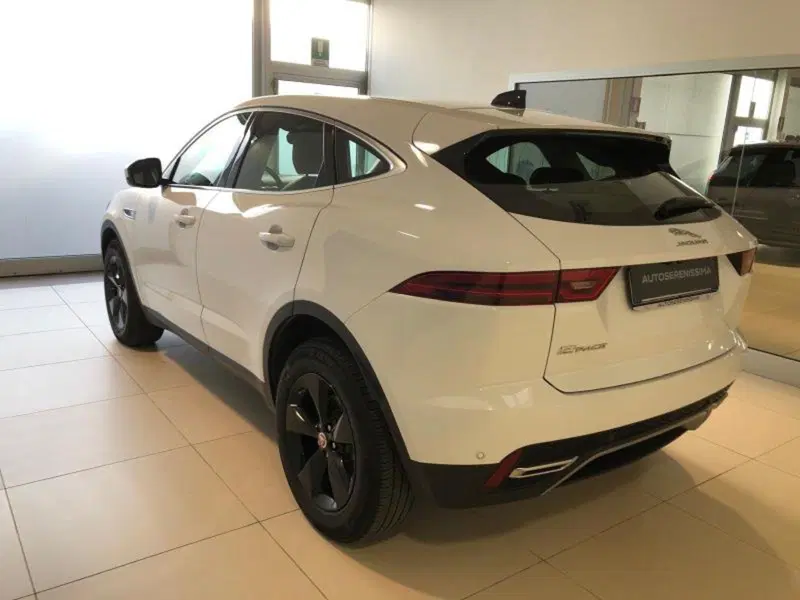 Jaguar E-Pace usata a Venezia (4)