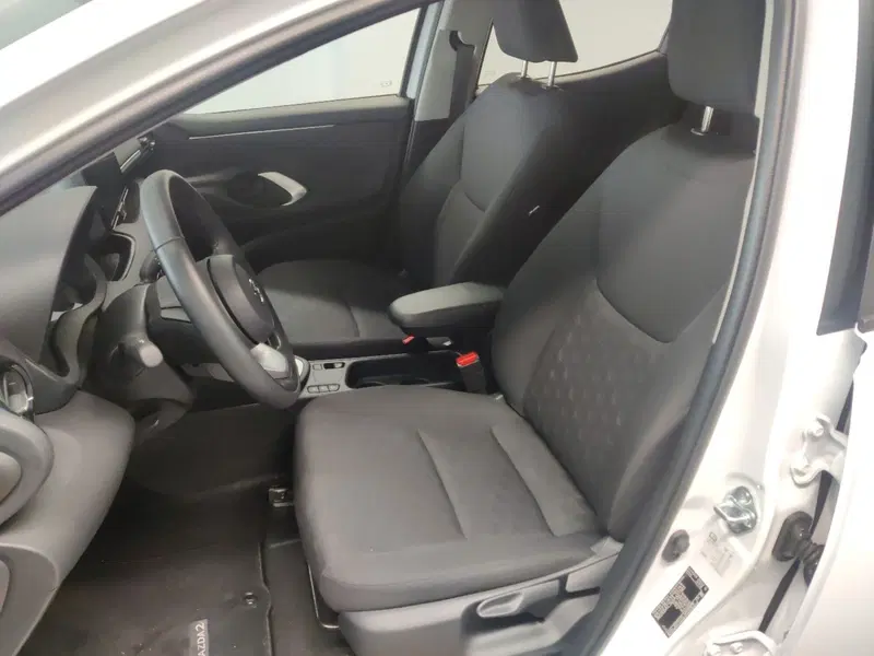 Mazda Mazda2 Hybrid usata a Arezzo (13)