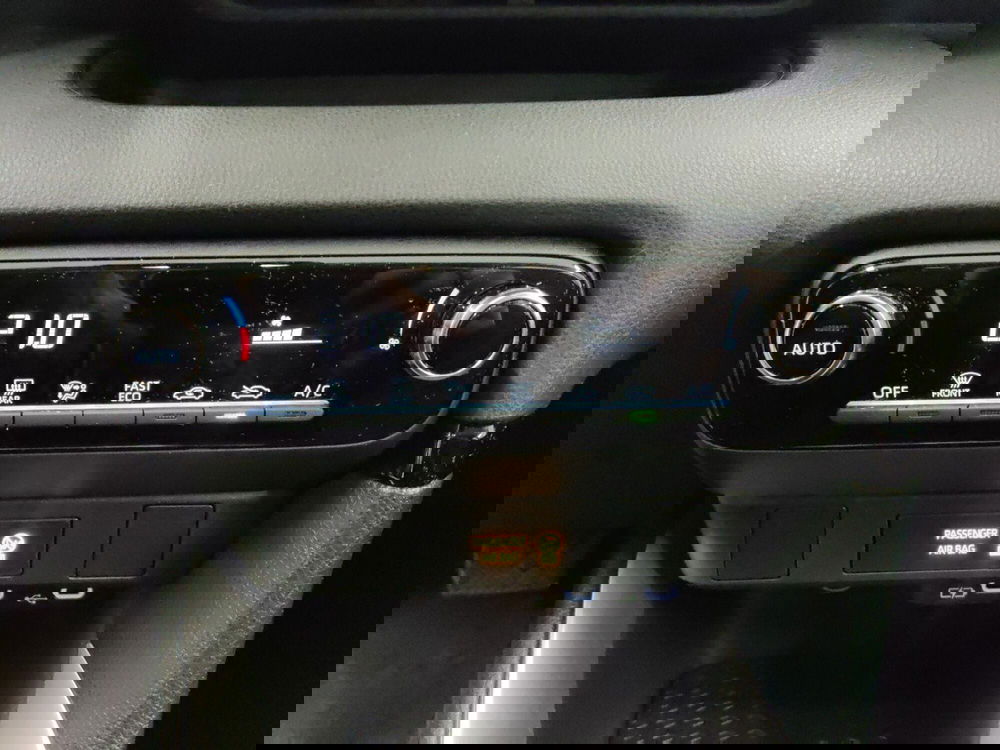 Mazda Mazda2 Hybrid usata a Arezzo (19)