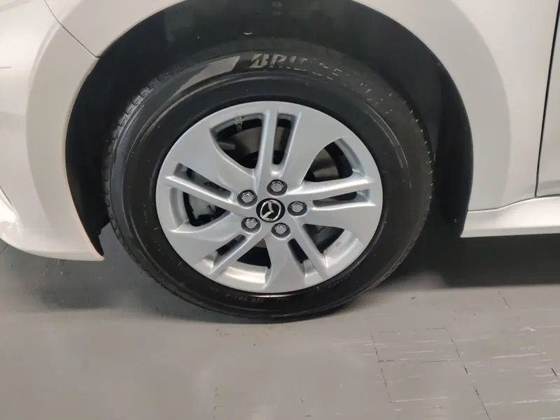 Mazda Mazda2 Hybrid usata a Arezzo (9)
