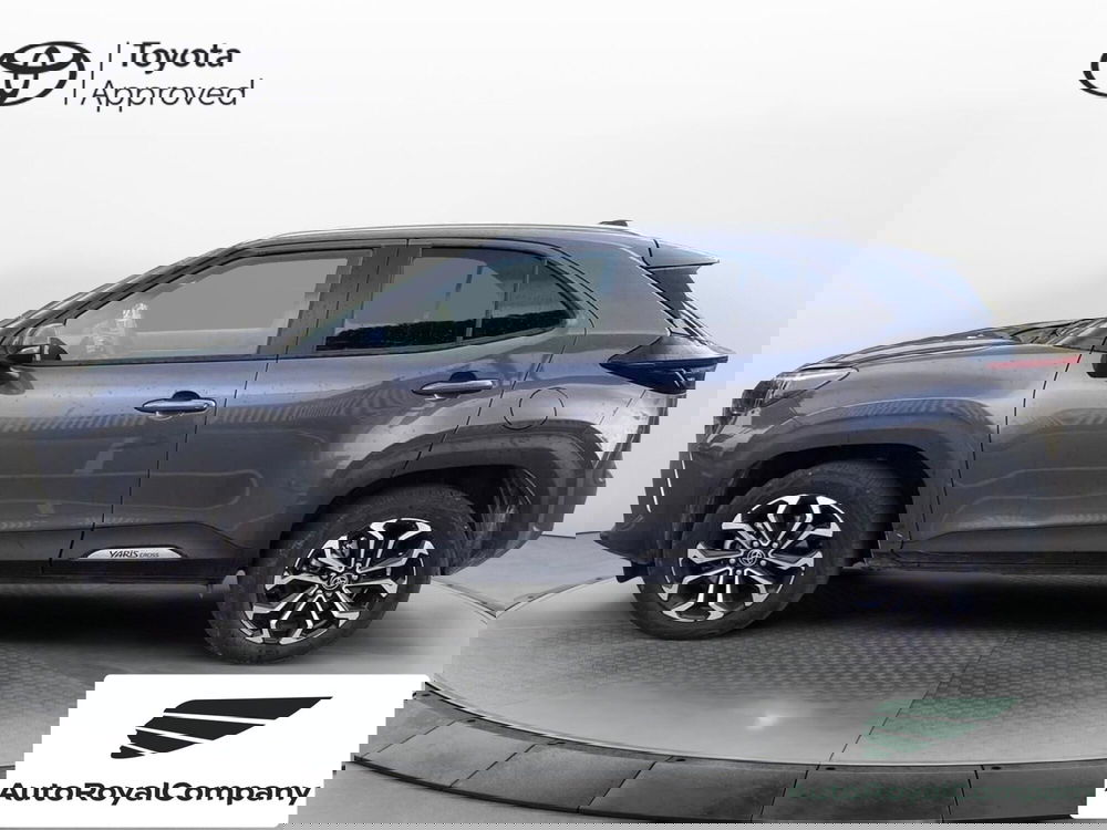 Toyota Yaris Cross usata a Roma (11)