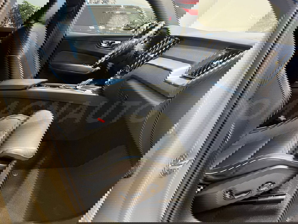 Volvo XC60 usata a Forlì-Cesena (10)
