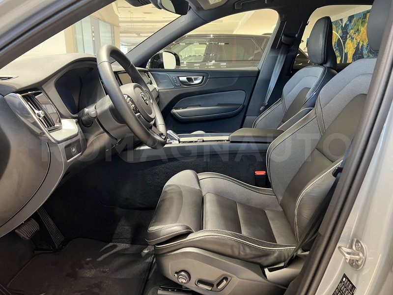 Volvo XC60 usata a Forlì-Cesena (16)