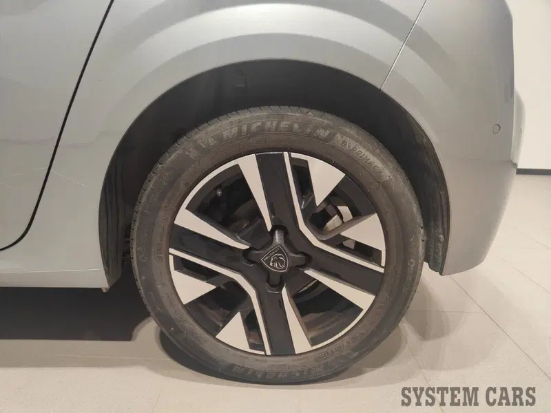 Peugeot 208 usata a Varese (15)