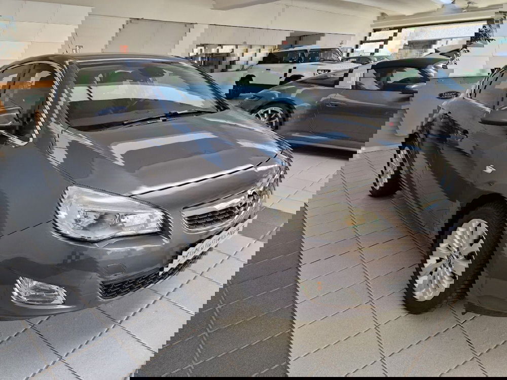 Opel Astra usata a Verbano Cusio Ossola (18)