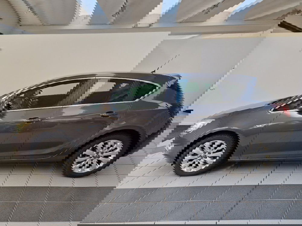 Opel Astra usata a Verbano Cusio Ossola (6)