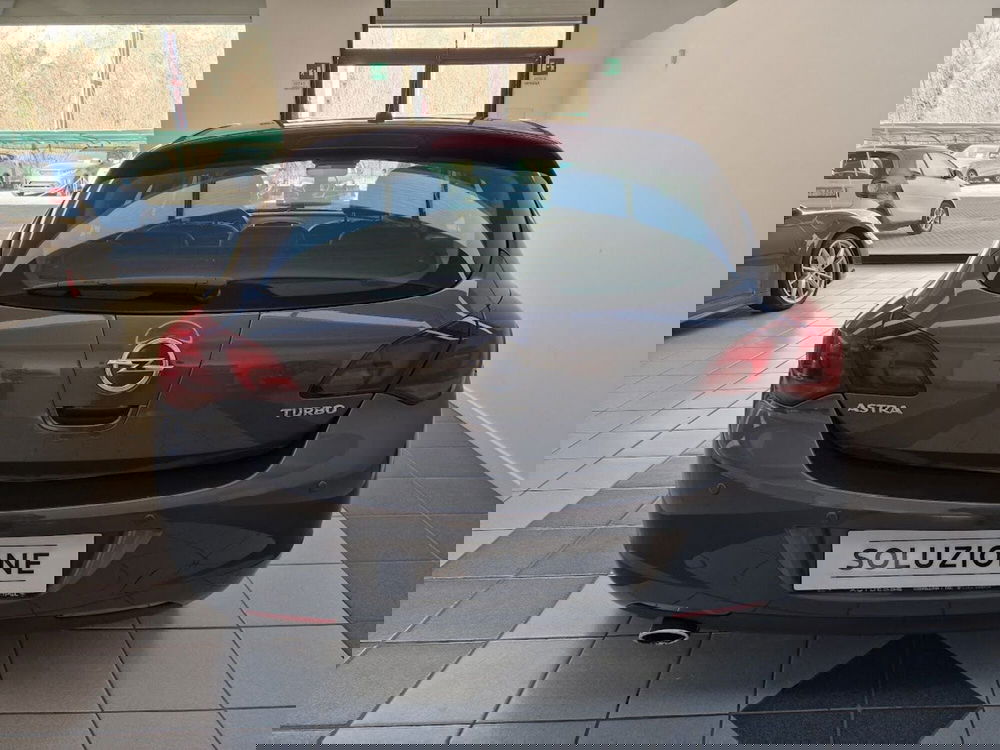 Opel Astra usata a Verbano Cusio Ossola (7)