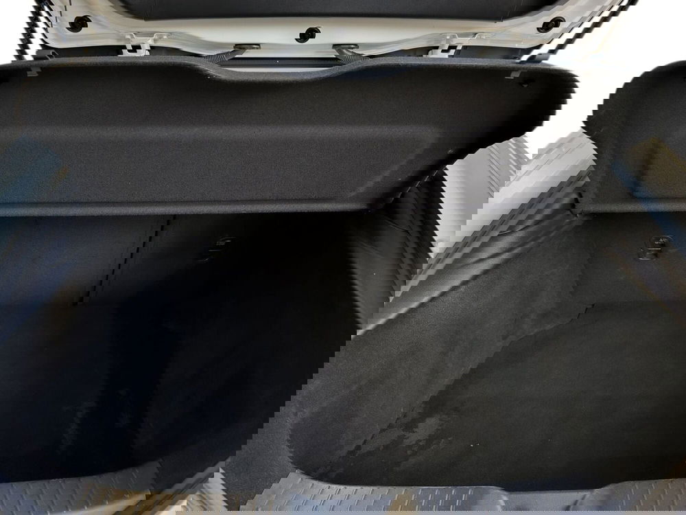 Mazda Mazda3 Hatchback usata a Udine (15)