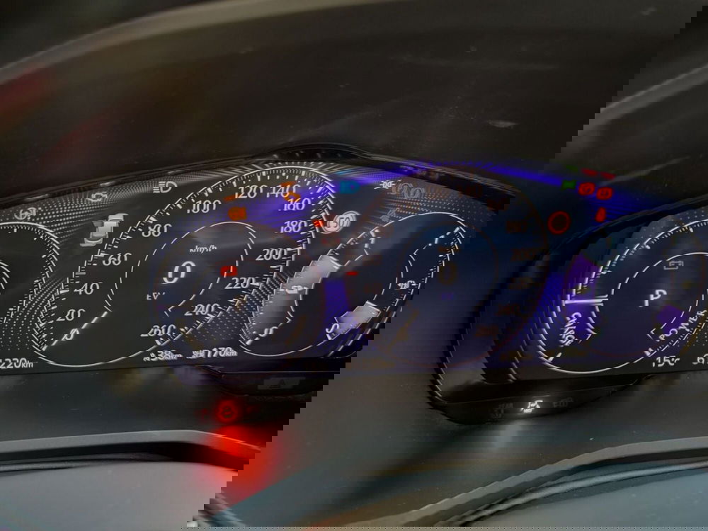 Mazda CX-60 usata a Udine (15)