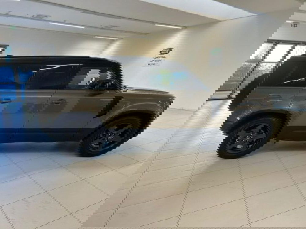 Land Rover Defender usata a Modena (4)