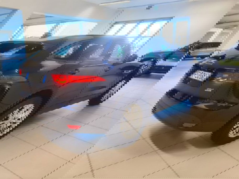 Jaguar F-Pace usata a Modena (7)