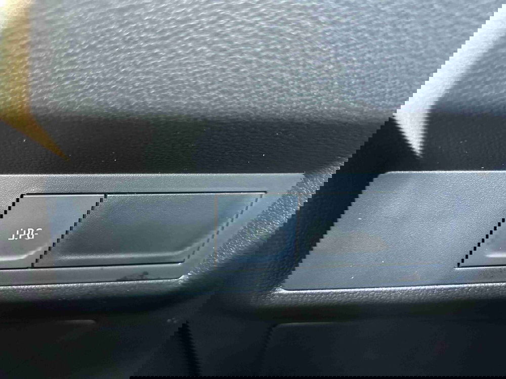 Renault Captur usata a Roma (14)