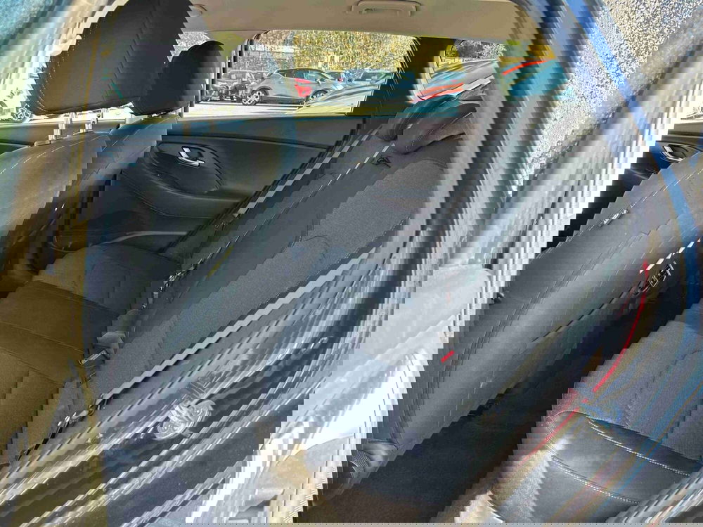 Hyundai i30 Station Wagon usata a Roma (10)