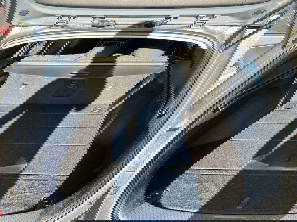 Hyundai i30 Station Wagon usata a Roma (9)