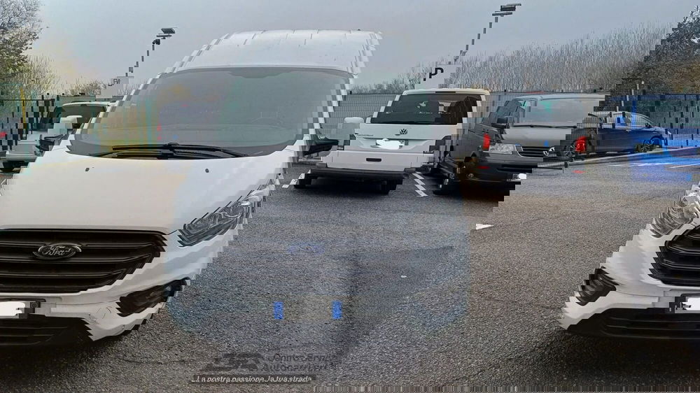 Ford Transit Custom Furgone usata a Bologna (8)