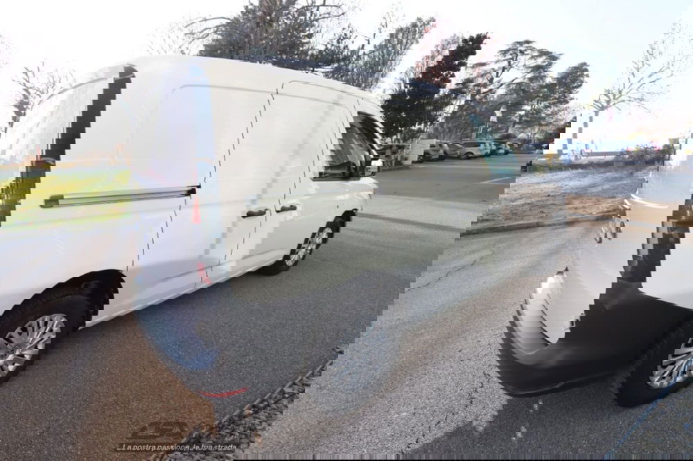 Volkswagen Veicoli Commerciali Caddy usata a Bologna (5)