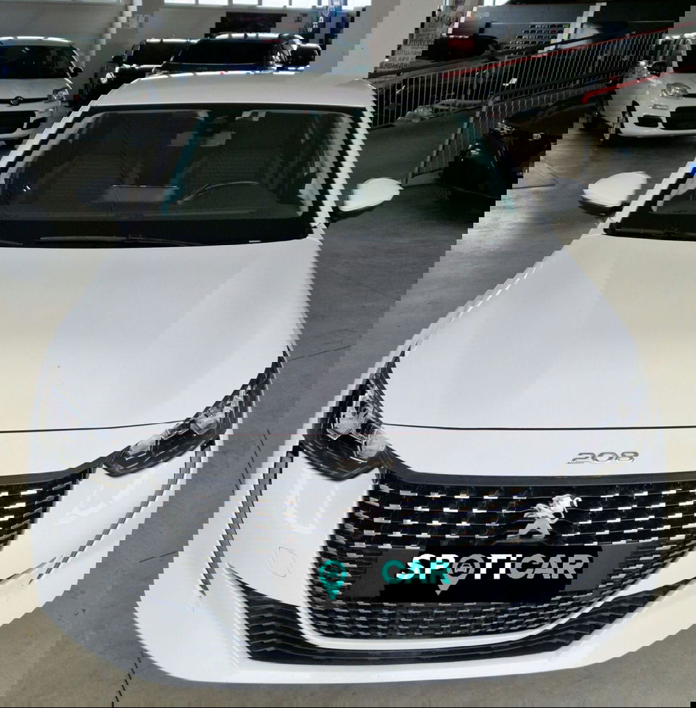 Peugeot 208 usata a Terni (2)